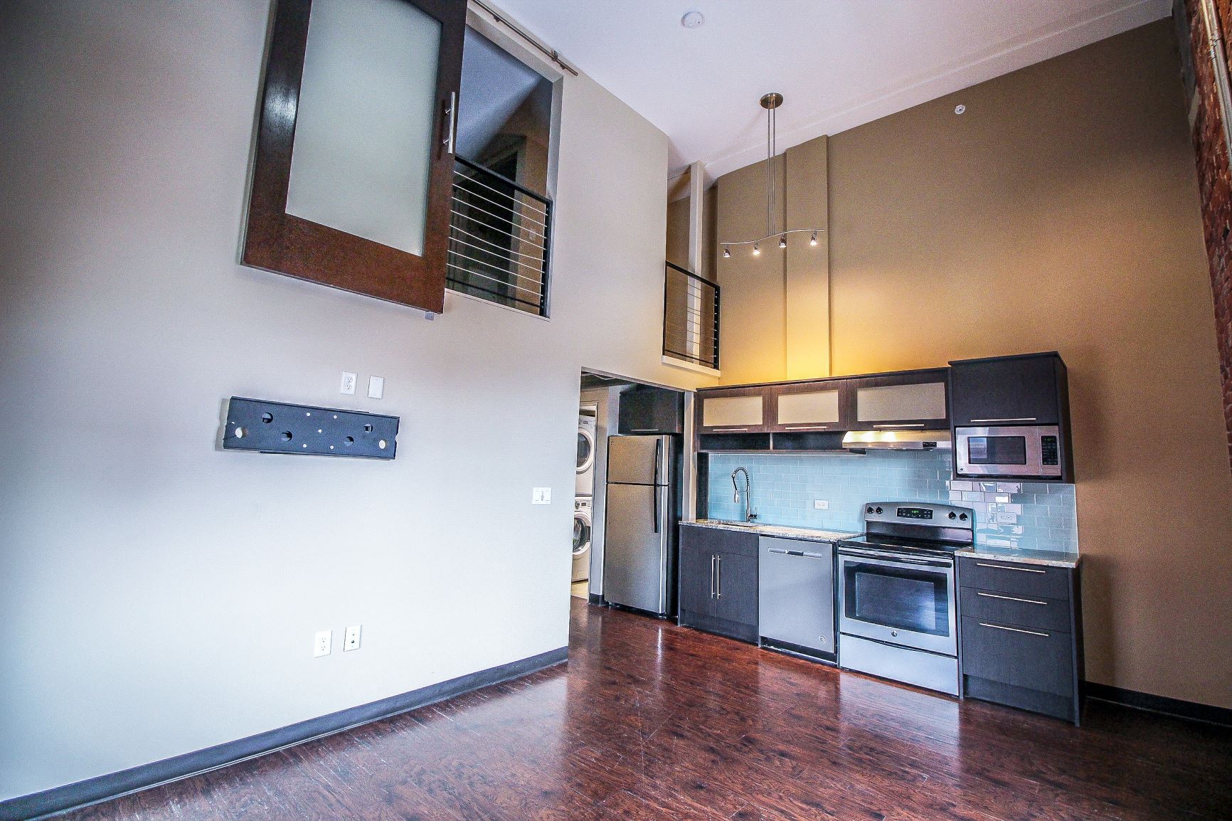Floor plan for 2 beds, 2 baths, 1697 sqft